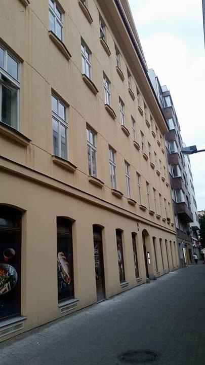 Apartment Beautiful Thamova Prag